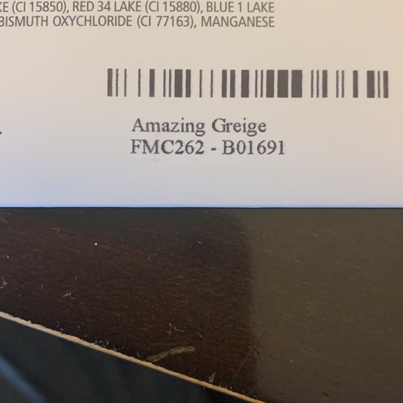 Color street - Picture 3 of 3